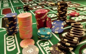 Người dùng Việt Nam truy cập slot online win78 trên điện thoại